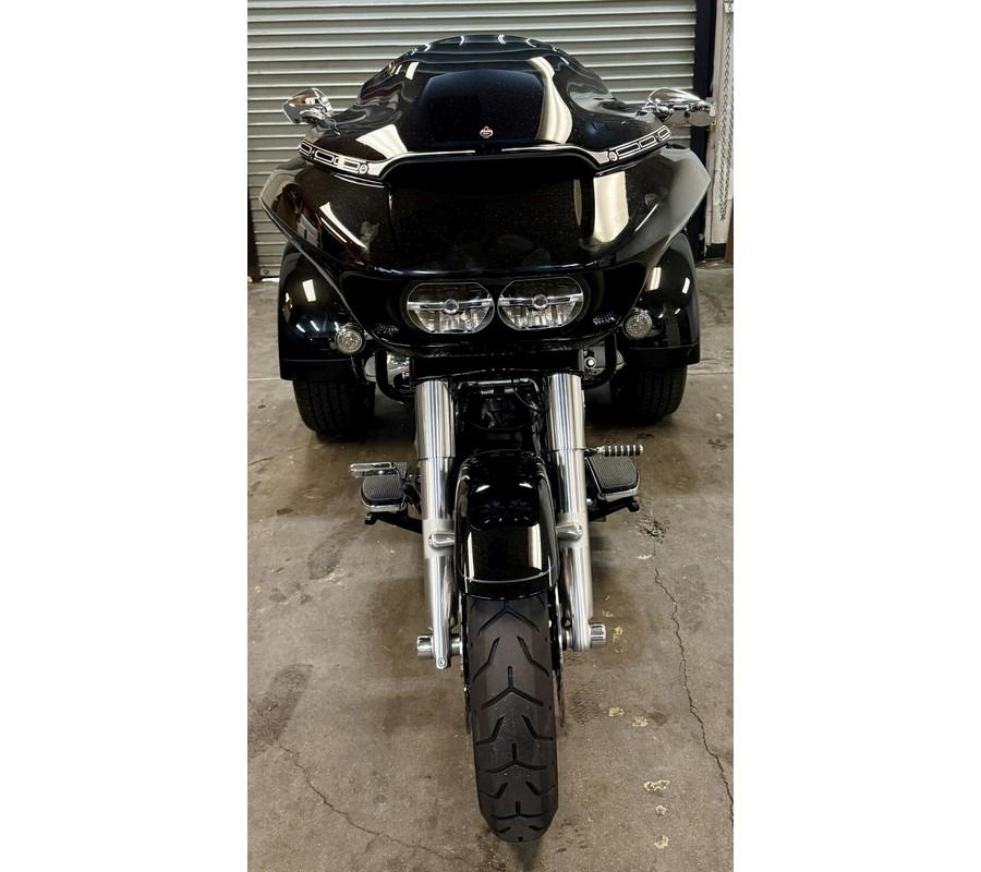 FLTRT 2023 Road Glide® 3