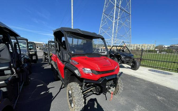 2022 Honda® Pioneer 1000 Deluxe