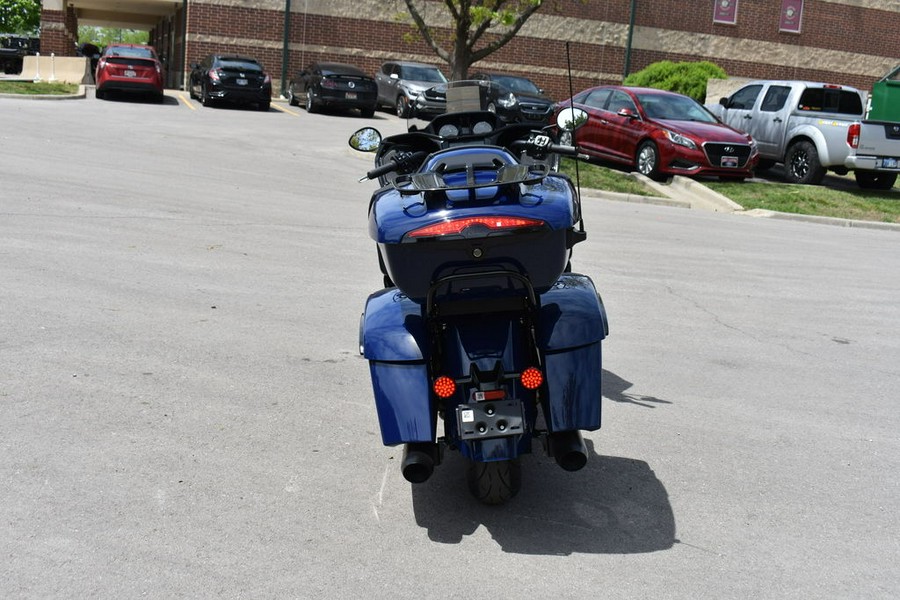 2024 Indian Motorcycle® Pursuit® Dark Horse® with PowerBand Audio Package Springfield Blue