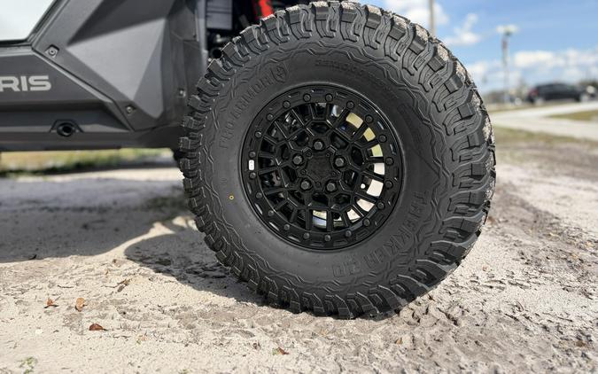 2026 Polaris RZR PRO R ULTIMATE GHOST WHITE METALLIC Ultimate