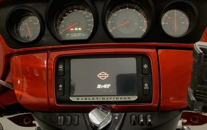 2018 Harley-Davidson FLHXSE - CVO Street Glide