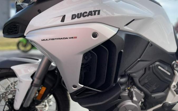 2024 Ducati Multistrada V4 S Travel & Radar Spoked Wheels Iceberg White