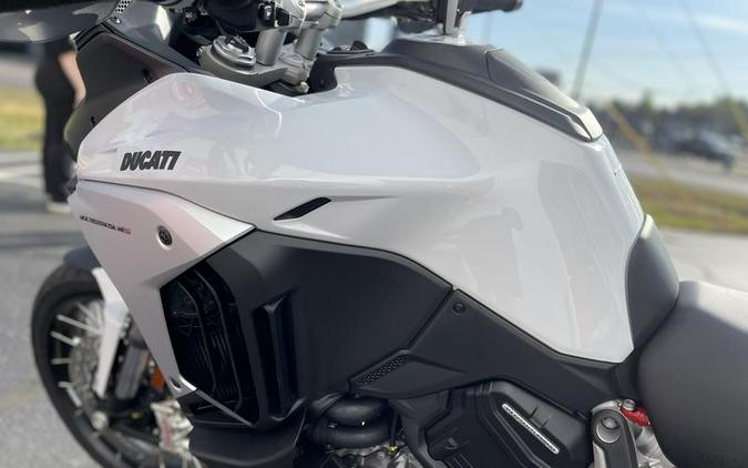 2024 Ducati Multistrada V4 S Travel & Radar Spoked Wheels Iceberg White