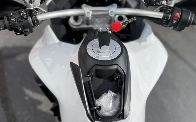 2024 Ducati Multistrada V4 S Travel & Radar Spoked Wheels Iceberg White