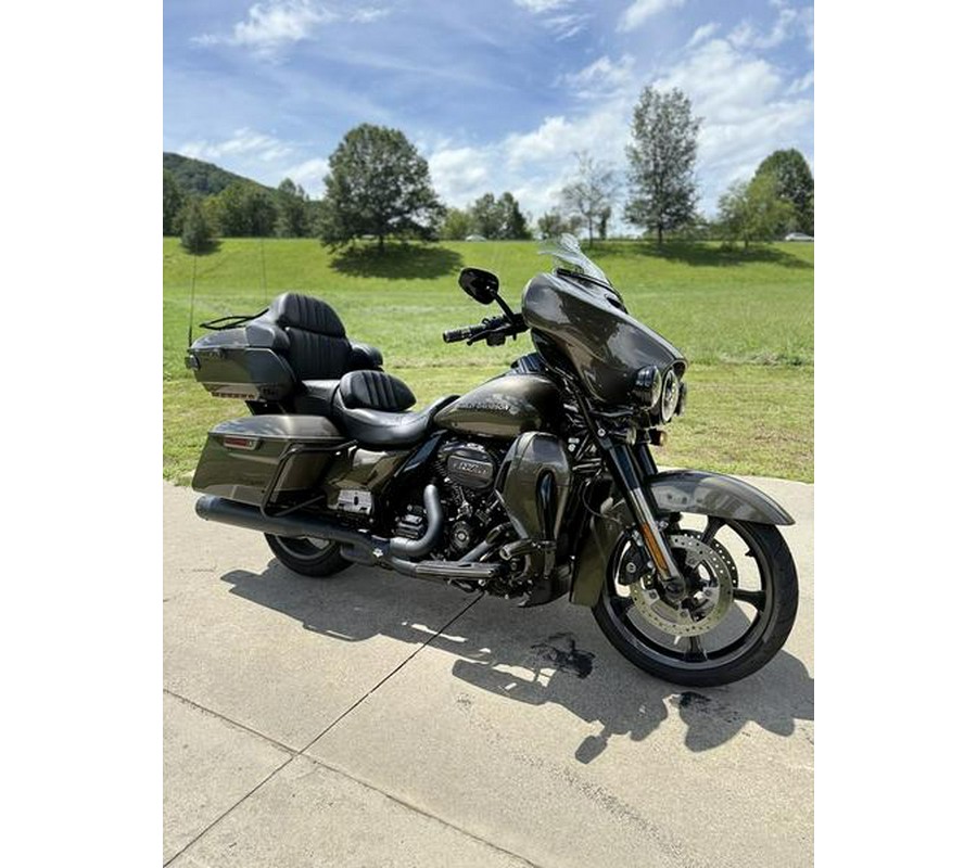 2021 Harley-Davidson® FLHTKSE - CVO™ Limited