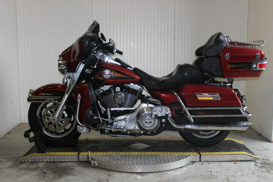2006 Harley-Davidson® FLHTCUI - Ultra Classic® Electra Glide®