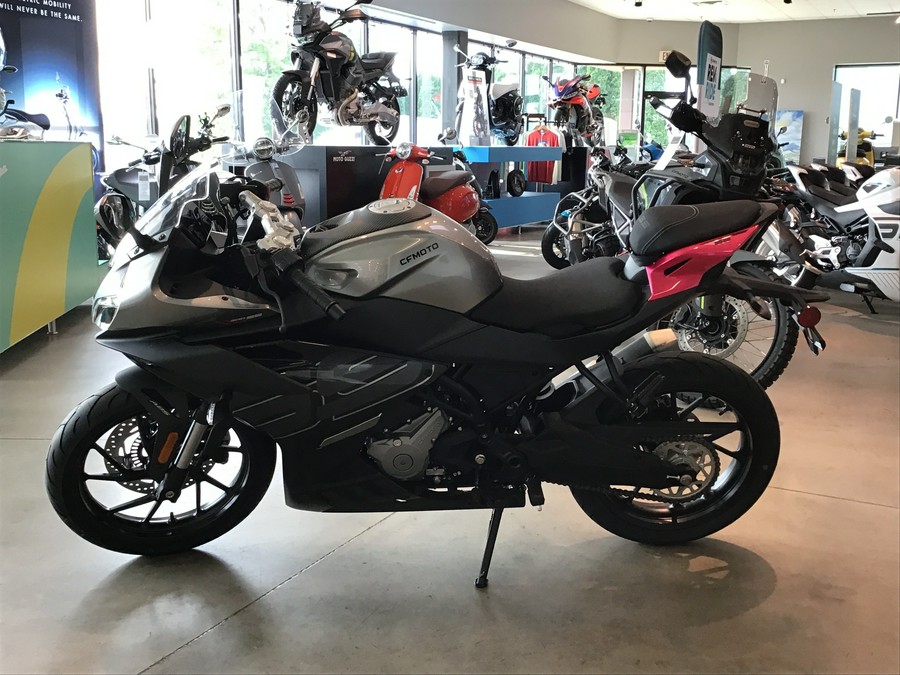 2026 CFMOTO 300SS