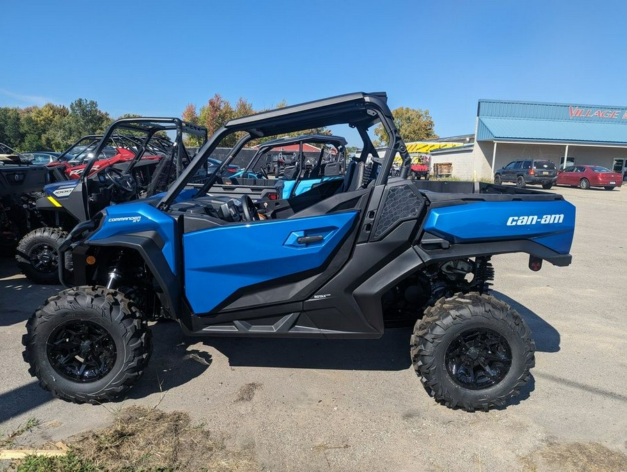 2023 Can-Am® Commander XT 700