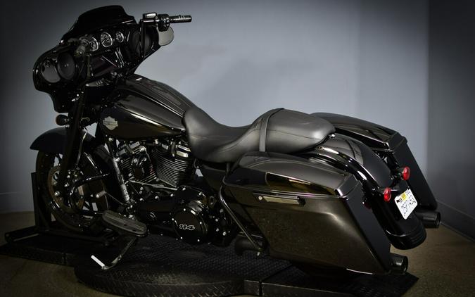 2022 Harley-Davidson Street Glide Special