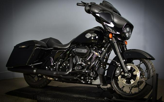 2022 Harley-Davidson Street Glide Special