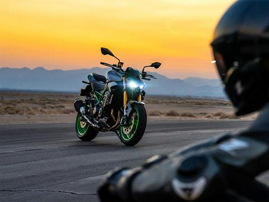 2025 Kawasaki Z900 SE ABS