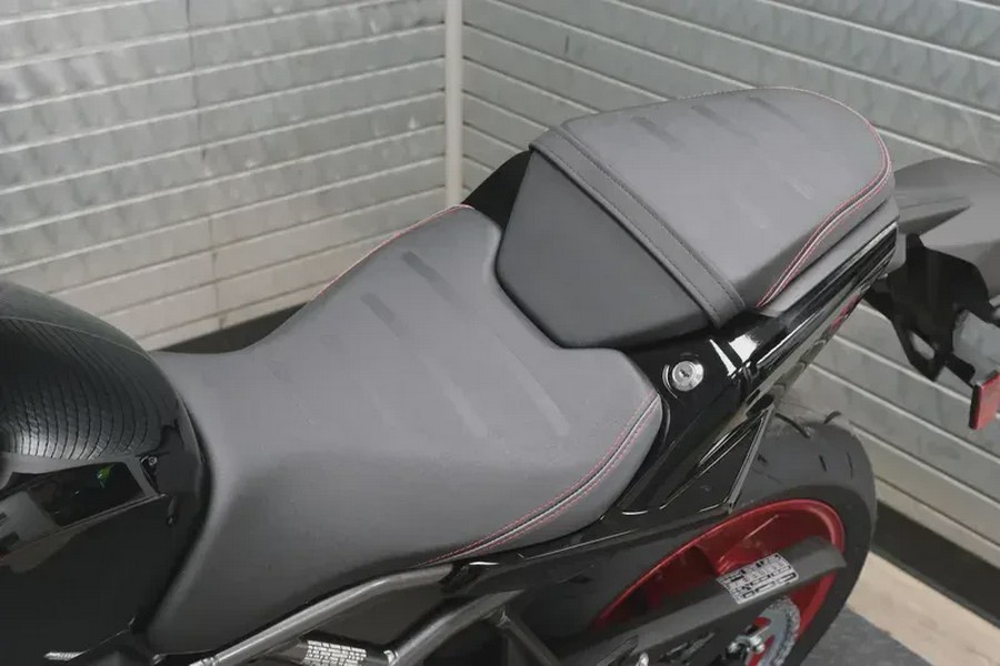 2026 SUZUKI GSX8TT