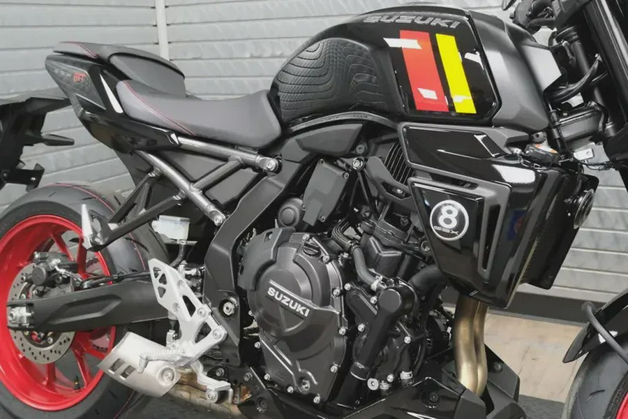 2026 SUZUKI GSX8TT