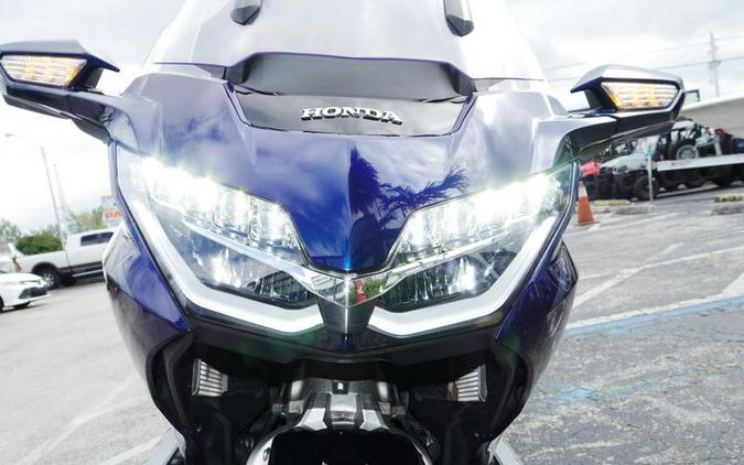 2018 Honda® Gold Wing Tour Pearl Hawkseye Blue