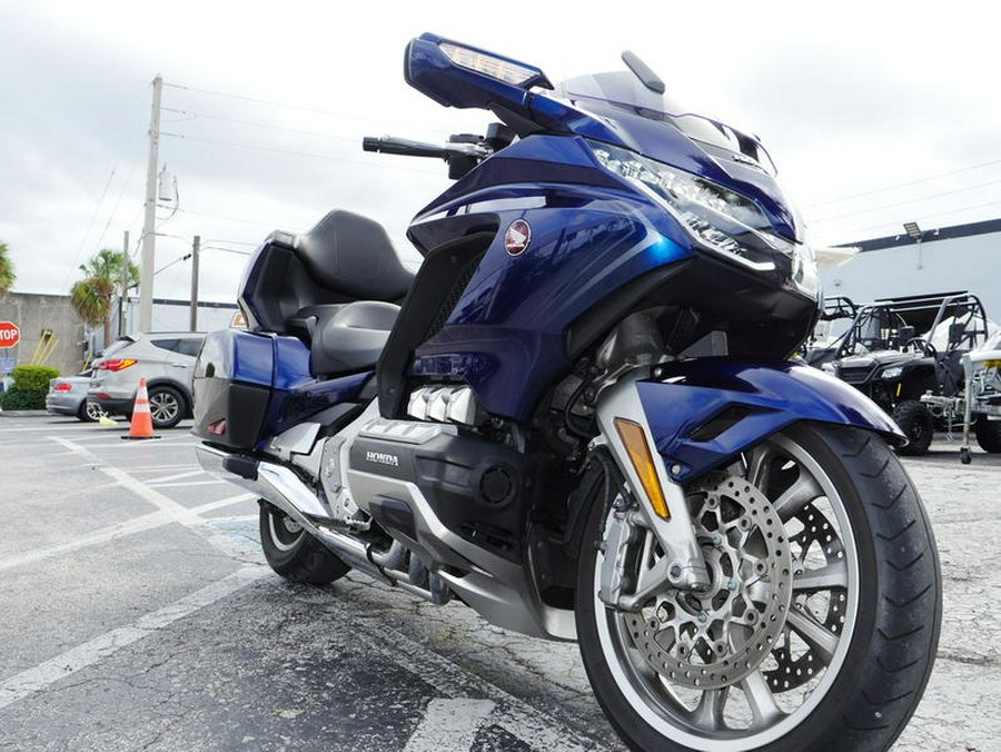 2018 Honda® Gold Wing Tour Pearl Hawkseye Blue