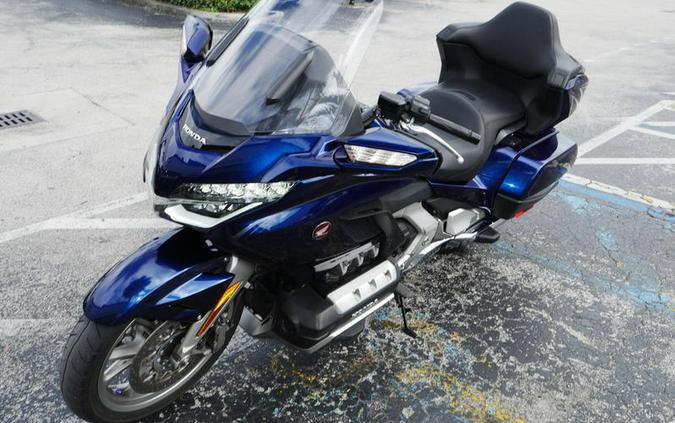 2018 Honda® Gold Wing Tour Pearl Hawkseye Blue