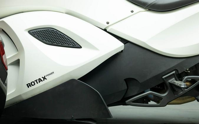 2014 CAN-AM SPYDER RSS SM5 TRIKE W/ABS