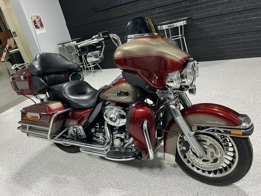 2009 Harley-Davidson FLHTCU - Ultra Classic Electra Glide