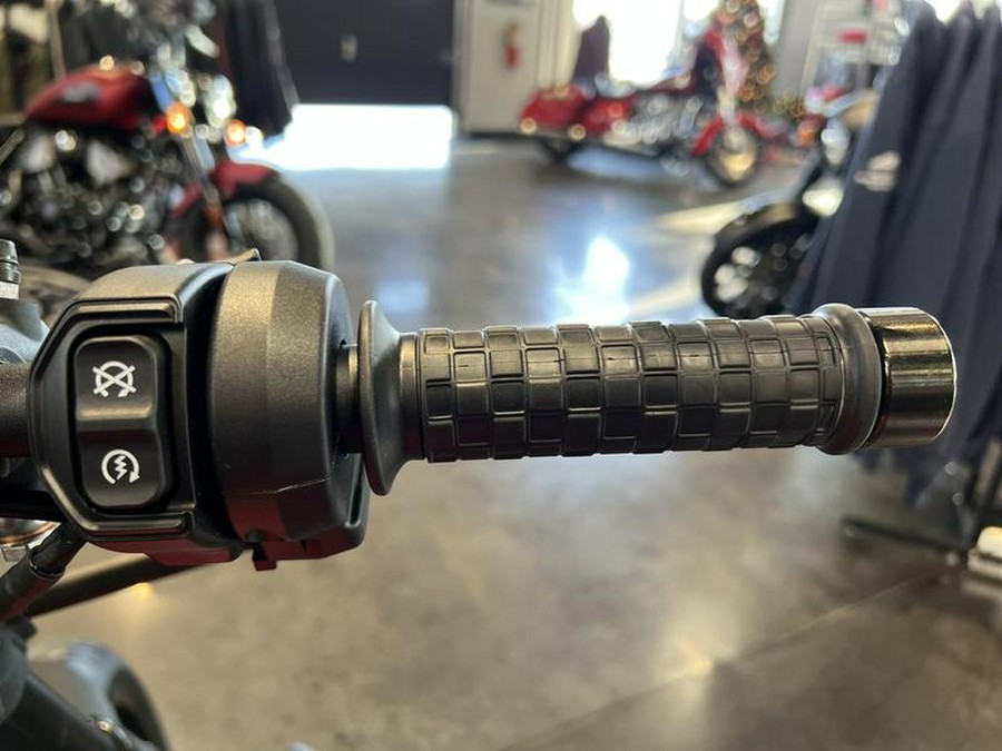 2024 Indian Motorcycle® FTR Indy Red/Black