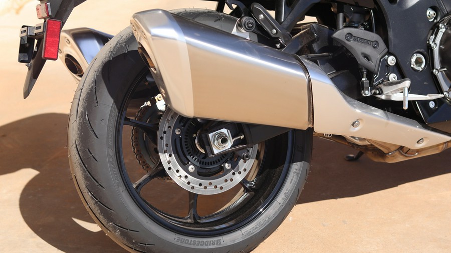 2025 SUZUKI HAYABUSA