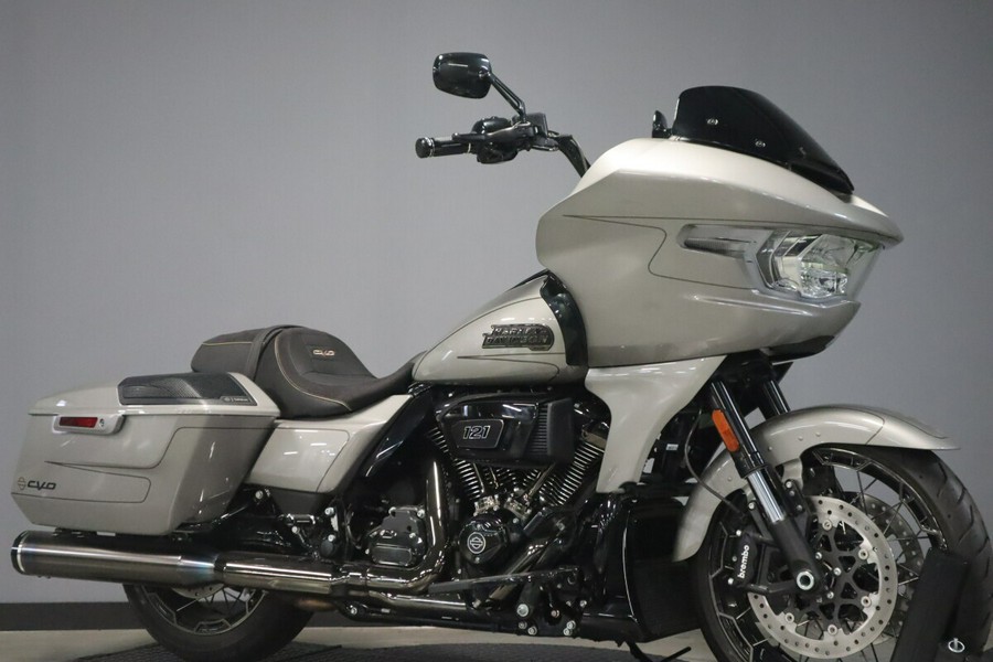 2023 Harley-Davidson CVO Road Glide