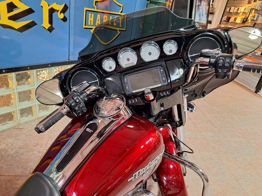 2016 Harley-Davidson® FLHXS - Street Glide® Special