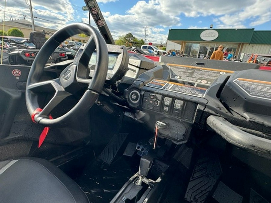 2026 Can-Am Commander XT 1000R