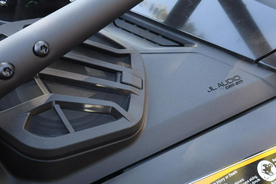 2026 Can-Am® Maverick R MAX X rc With Smart-Shox