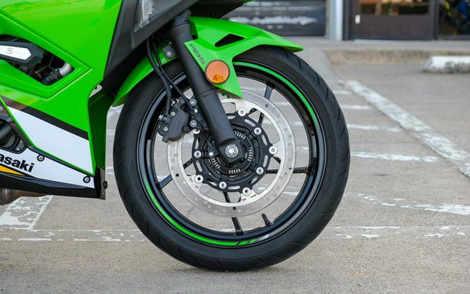 2025 Kawasaki Ninja 500 SE ABS