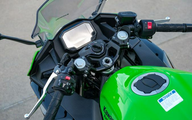 2025 Kawasaki Ninja 500 SE ABS