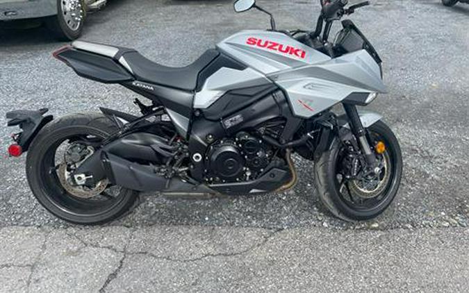 2020 Suzuki Katana Urban Review: Twisties to Traffic