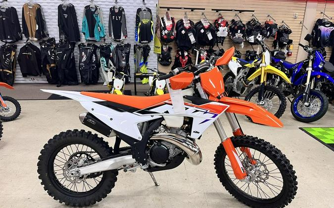 2023 KTM 250 XC