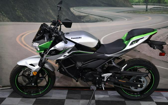 2024 Kawasaki Z e-1 ABS