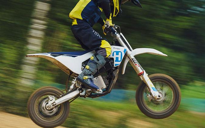 2024 Husqvarna EE 5