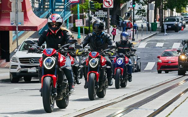 2024 Ducati Monster Plus