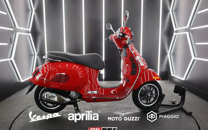 Vespa GTS 300 - Vespa Miami