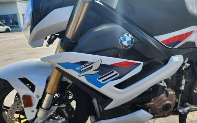 2022 BMW S 1000 R Light White/M Motorsport
