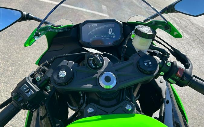 2025 Kawasaki Ninja ZX-6R KRT Edition