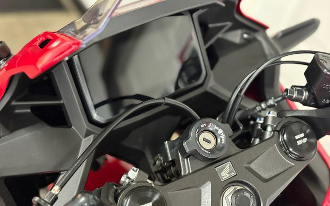2025 Honda CBR500R