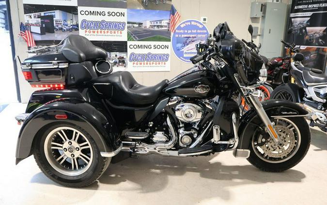 2010 Harley-Davidson Trike FLHTCUTG - Tri Glide Ultra Classic