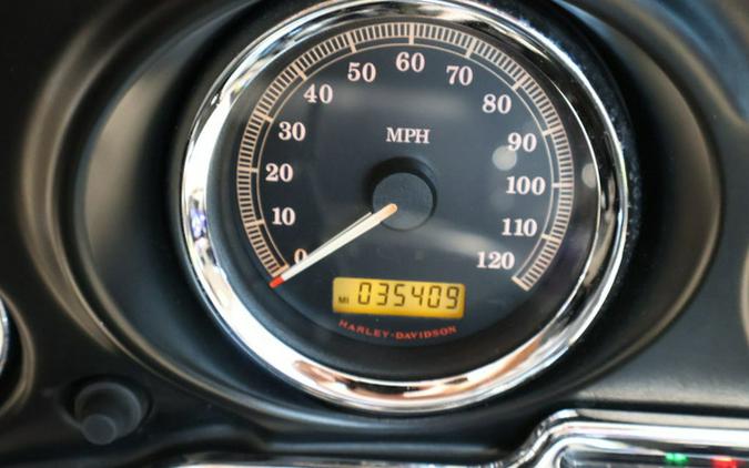 2010 Harley-Davidson Trike FLHTCUTG - Tri Glide Ultra Classic