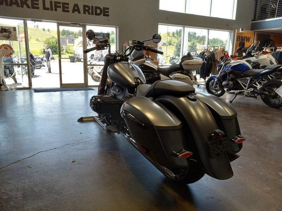 2024 BMW R 18 Roctane Mineral Gray Metallic Matte