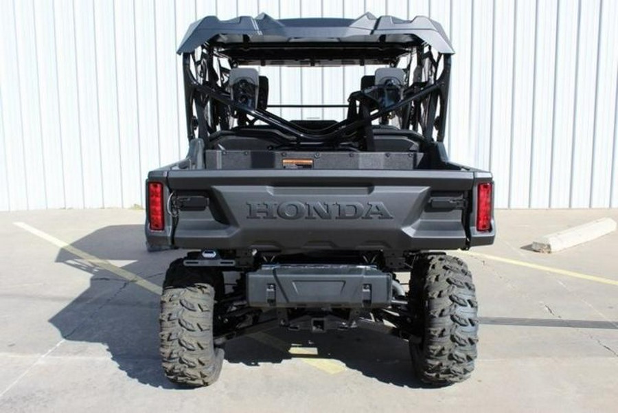 2023 Honda® Pioneer 1000-6 Deluxe Crew