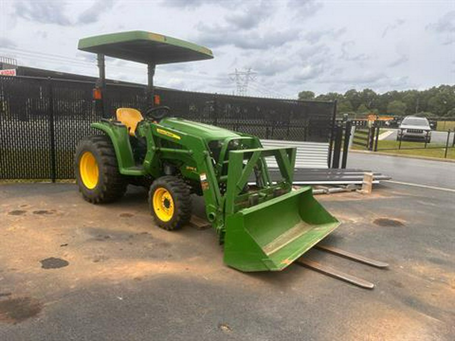 2019 John Deere 3038E