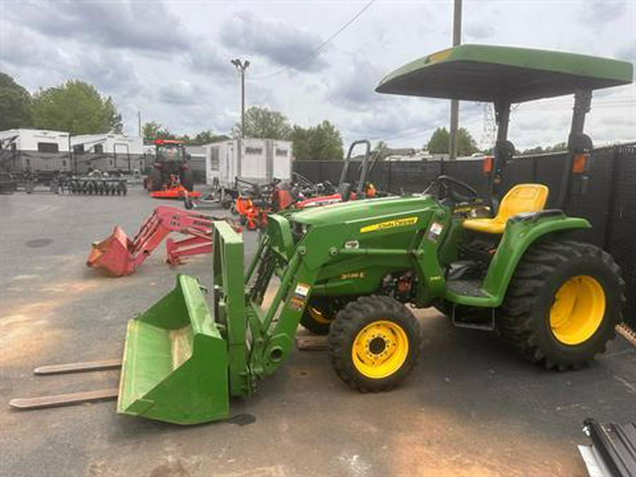 2019 John Deere 3038E