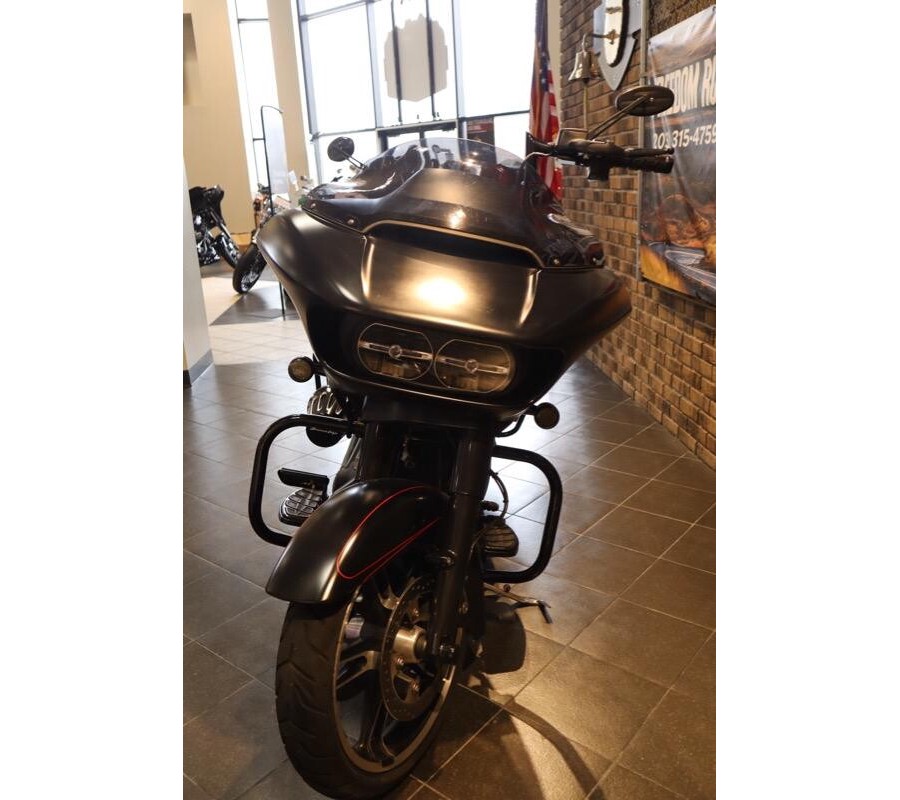 2015 Road Glide® Special (FLTRXS)