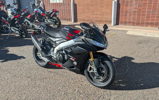 2022 Aprilia RSV4 1100 Factory