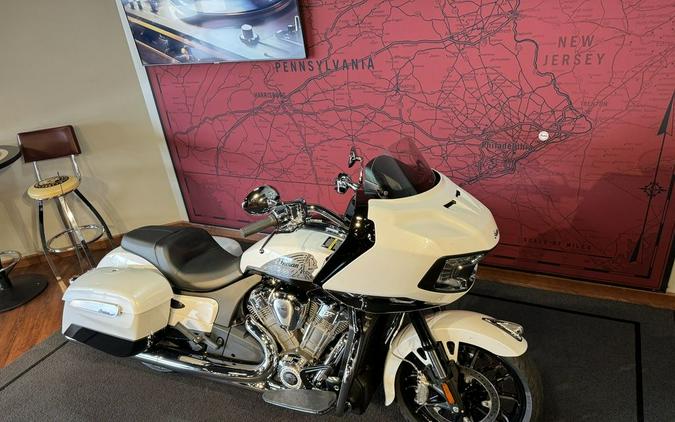 2024 Indian Motorcycle® Challenger® Limited Ghost White Metallic