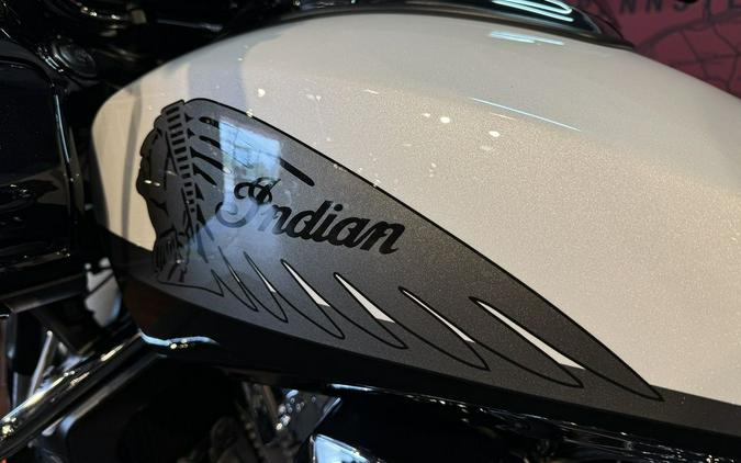 2024 Indian Motorcycle® Challenger® Limited Ghost White Metallic