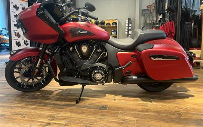 2024 Indian Motorcycle Challenger® Dark Horse® with PowerBand Audio Package